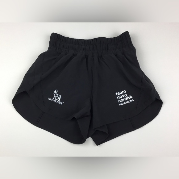 lululemon athletica Pants - Lululemon Track That High-Rise Short 3” Lined Size 4 Solid Black *Branded*